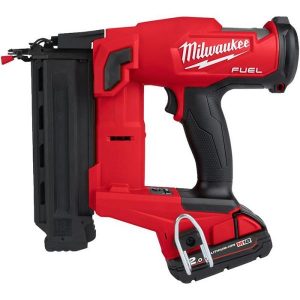 Milwaukee M18 FN18GS-202X Dyckertpistol med 2,0Ah batterier och laddare