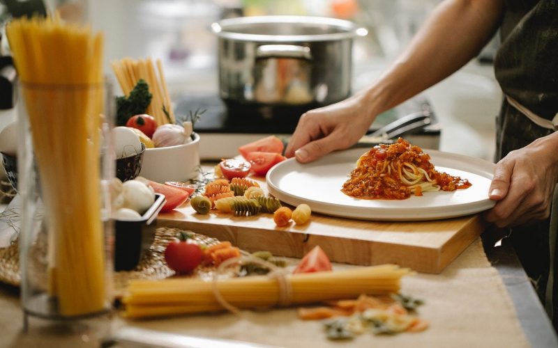 5 Tips för att Lära dig att Laga mat – Enkla & Effektiva Tips