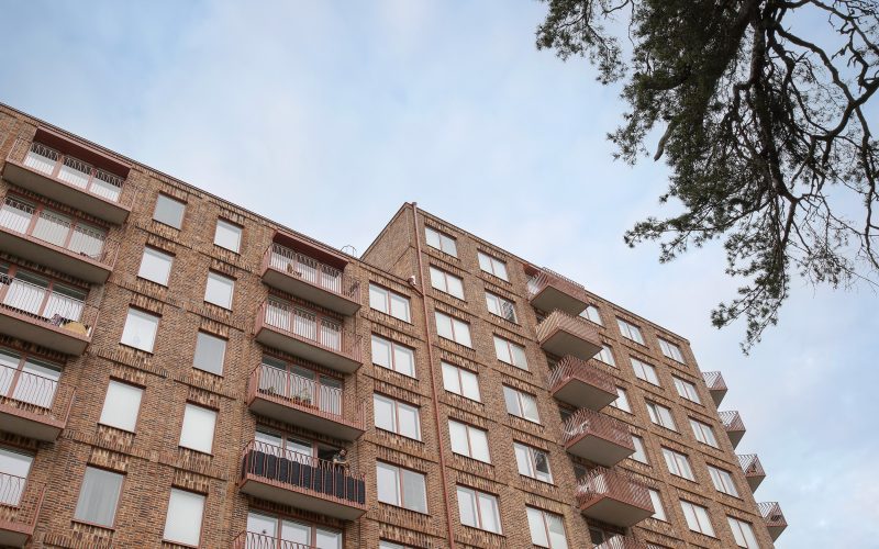 Kvarteret Docenten: En banbrytande byggnad för hållbarhet nominerad till Uppsala kommuns arkitekturpris
