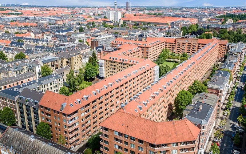 Historisk Renovering på Gång: Hostrup Have i Köpenhamn Genomgår Storskalig Förvandling